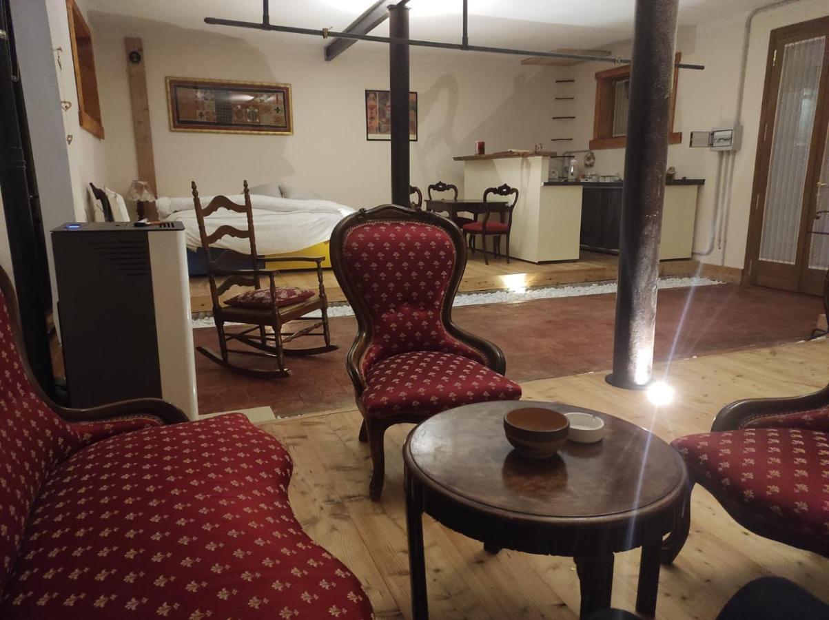 B&B Max & Lory Neviano degli Arduini Экстерьер фото
